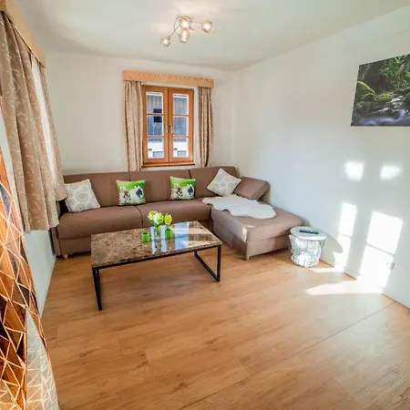 Goellner Hof Apartament *